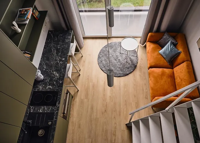 Campus House By Larsen 호텔