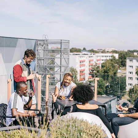 Готель Campus House By Larsen