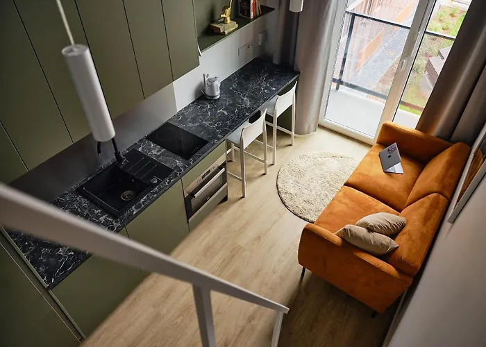 Campus House By Larsen Готель *